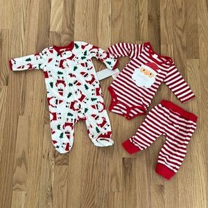 Christmas Bundle Fleece Footie Pajamas NWT 3 month baby boy girl gender neutral